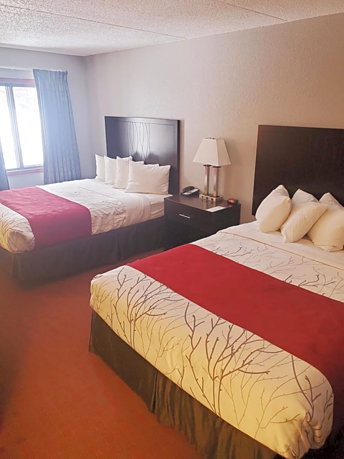 Blackstone Lodge and Suites