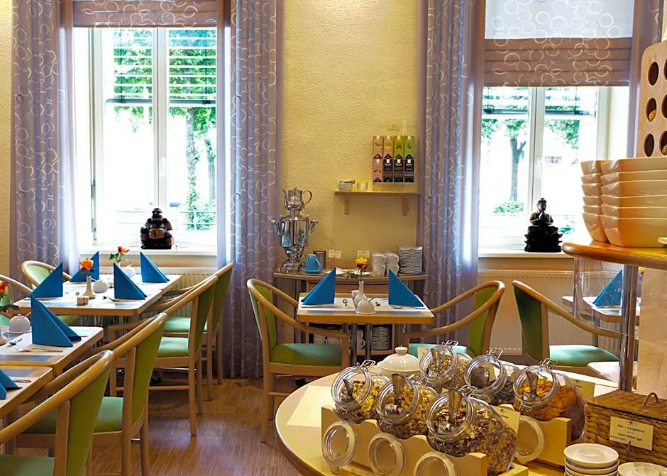 Melarose Feng Shui Hotel