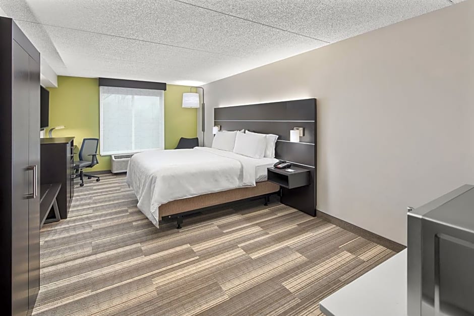 Holiday Inn Express Hotel & Suites Greenville-I-85 & Woodruff Road By IHG