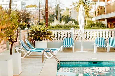 4U Miranda - Adults Only