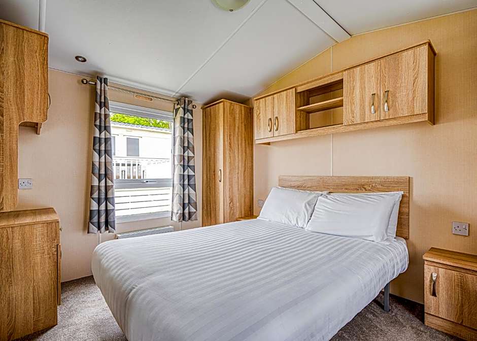 Meadow Lakes Holiday Park