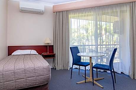 Deluxe Twin Room - Balcony