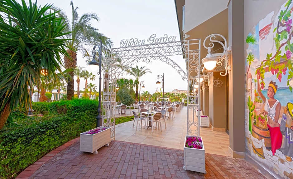 Novum Garden Side Hotel