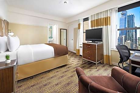 Standard Queen City View