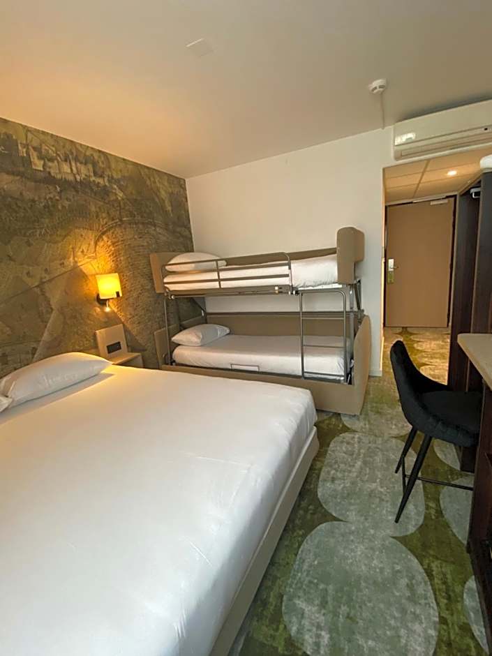 Hôtel Pont Rouge , Carcassonne