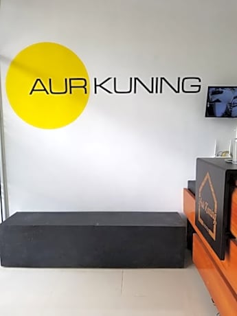 Twin Room with Shared Bathroom