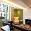 Byron Hotel