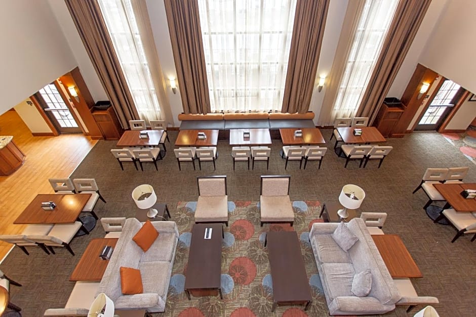 Staybridge Suites Bowling Green, an IHG Hotel