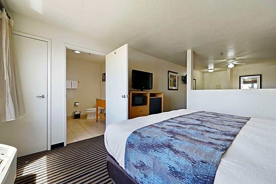 Best Western Plus Executive Inn And Suites