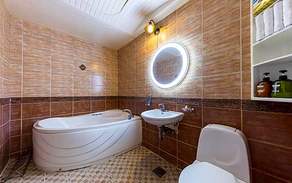 Gongju Hotel del Luna