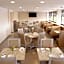 Econo Express Hotel