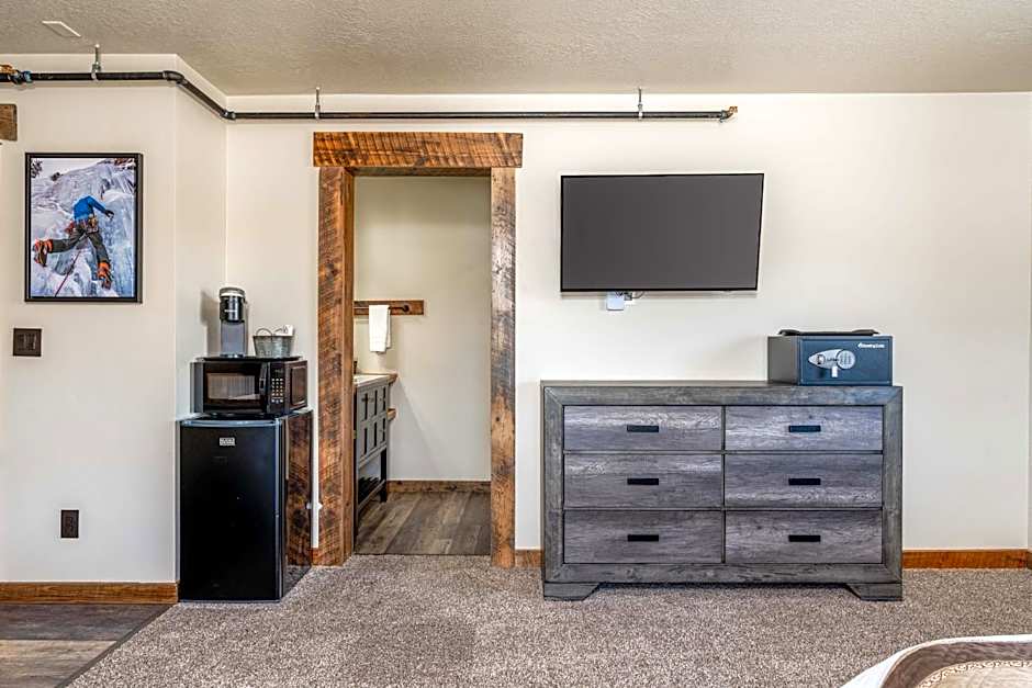 The Adventure Inn Yellowstone