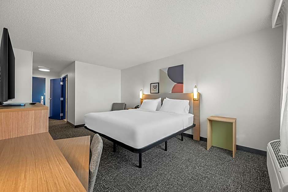 Spark by Hilton Cleveland Beachwood