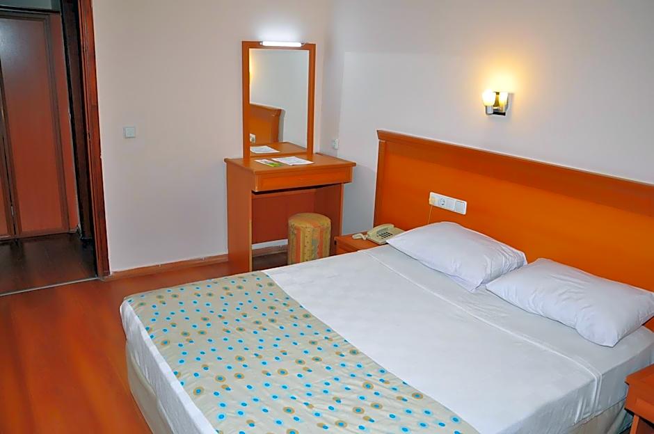 Cinar Family Suite Hotel