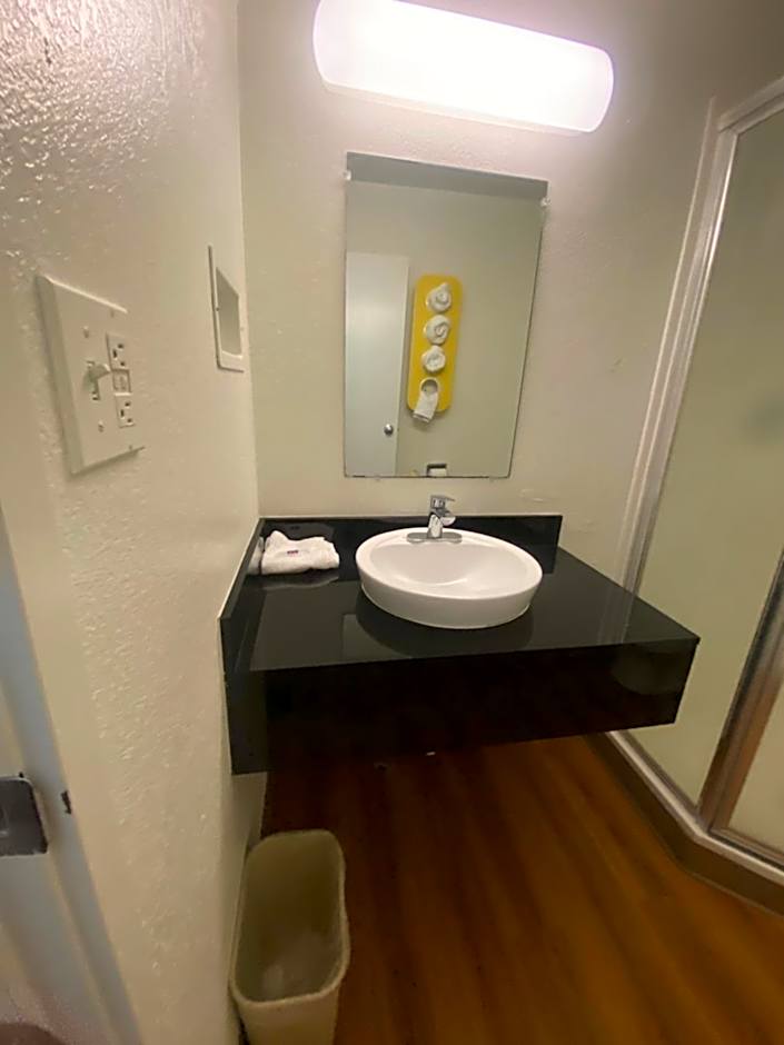 Motel 6-Goodland, KS