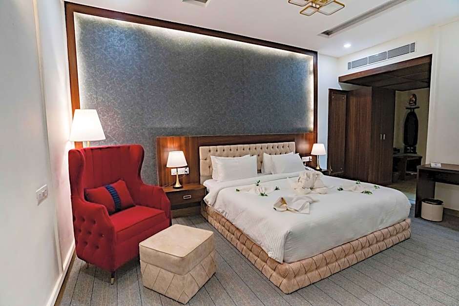 Photo 1 of 6 of 1 Double Bed or 2 Beds
