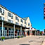 Harbor House Hotel and Marina at Pier 21