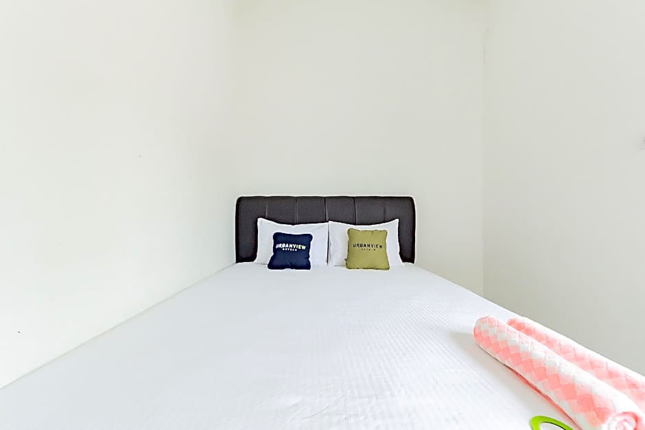 Urbanview Hotel La De Grizz Syariah Sampit by RedDoorz