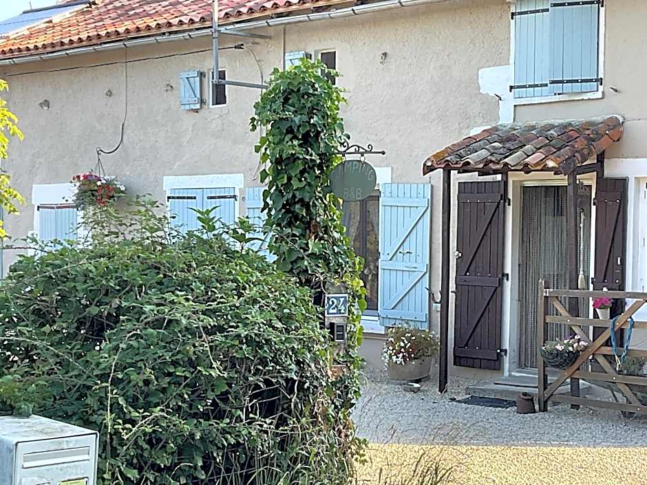 Le Jardin de Rose 24 FEUILLEBERT Romagne 86700