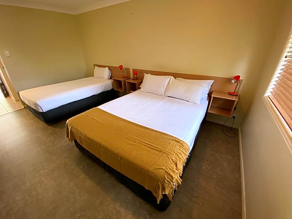 Country Roads Motor Inn Gayndah