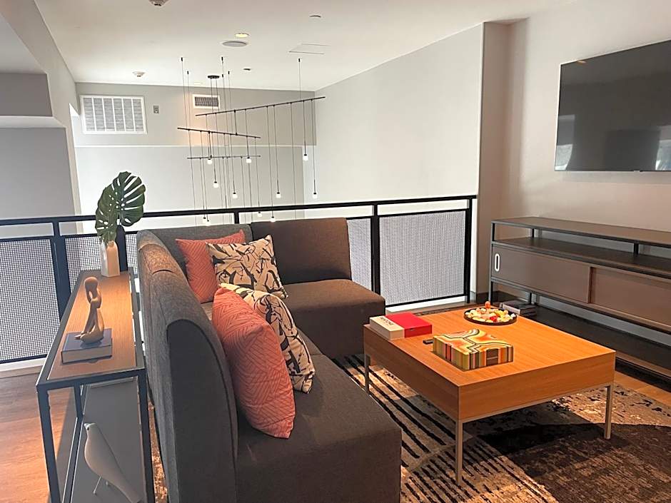 Atwell Suites Austin Airport By IHG