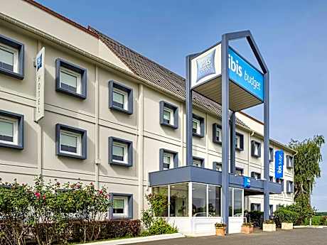 ibis budget Santeny
