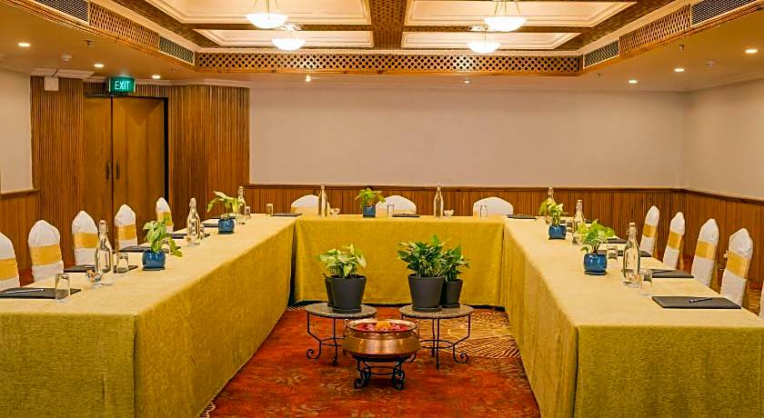 Hotel Pokhara Grande
