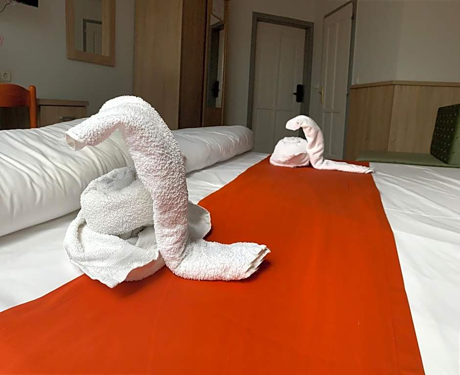 Várfal Wellness Panzió