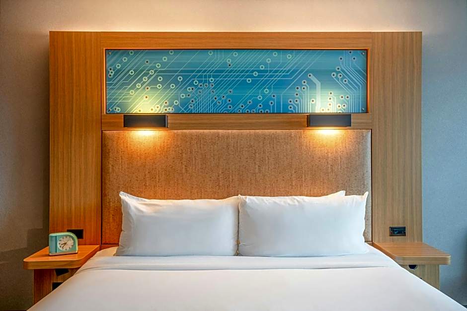 Aloft by Marriott Cupertino
