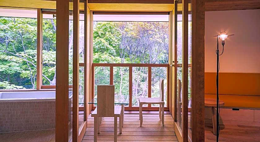 SHISHI-IWA HOUSE KARUIZAWA