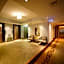 Mado Hotel