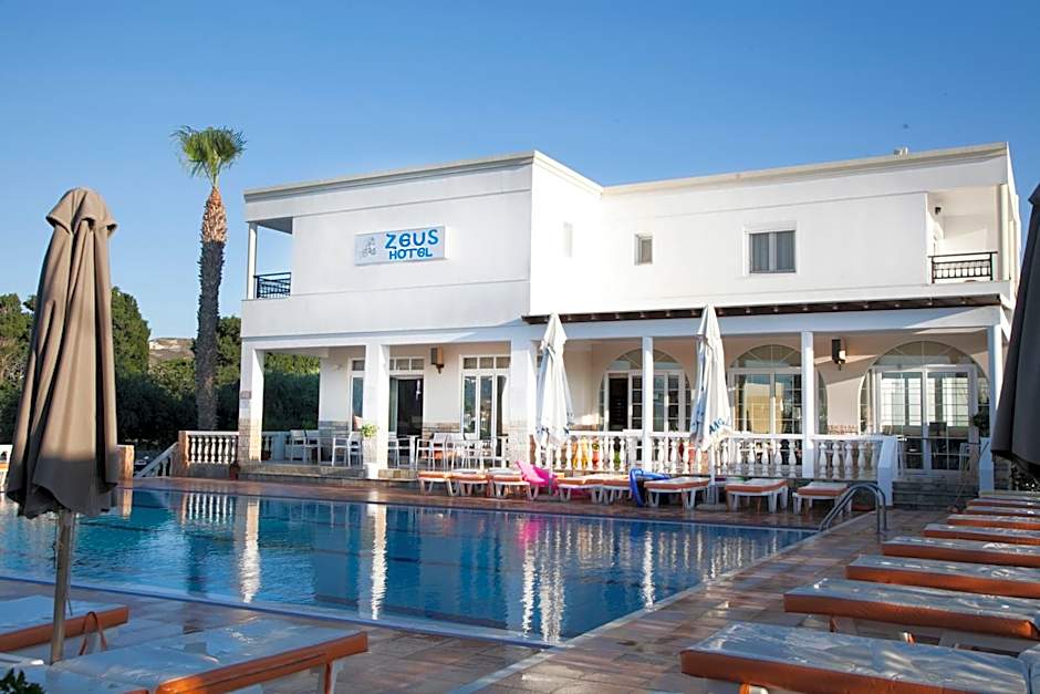 Zeus Hotel