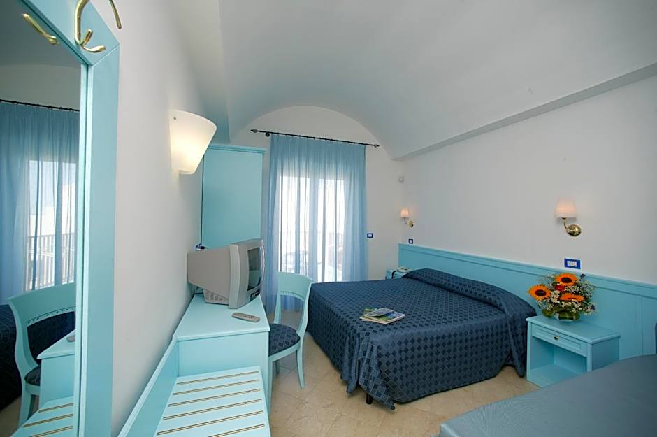 Hotel Elisa - Spiaggia Privata Inclusa
