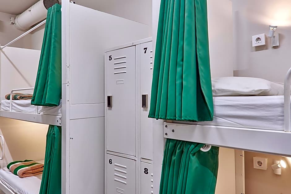 Hola Hostal Eixample