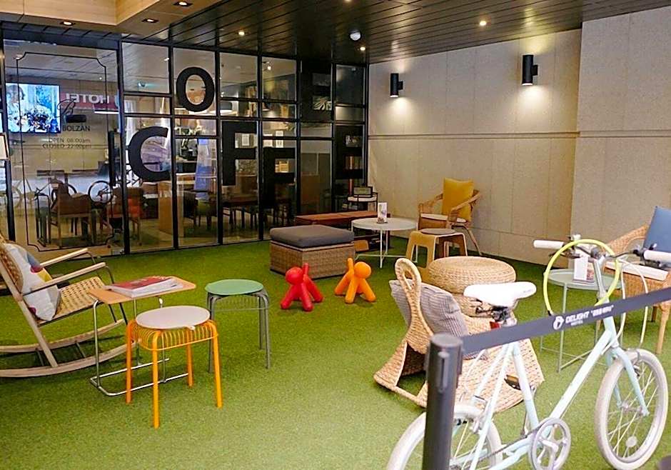 Jamsil Delight Hotel