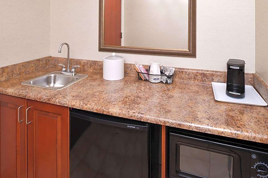 Hampton Inn By Hilton & Suites Wilmington
