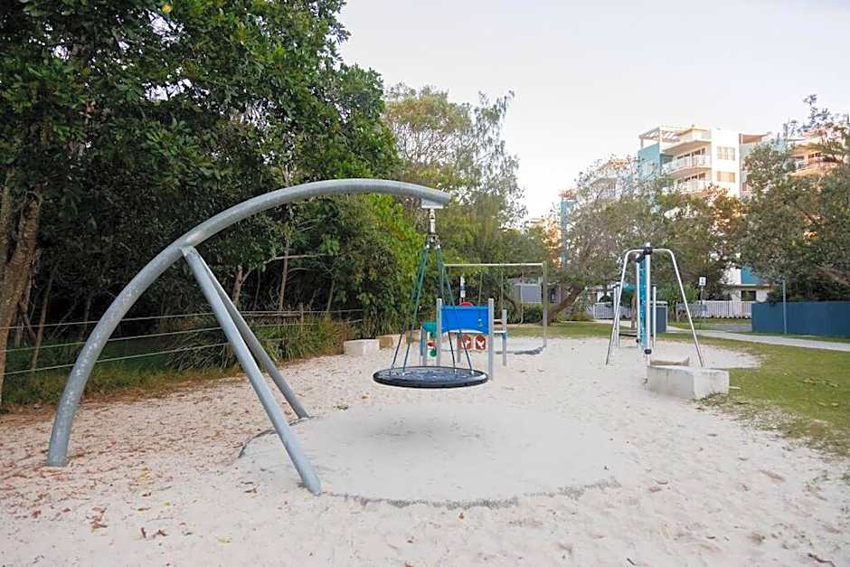 Palm Oasis Beach Villa