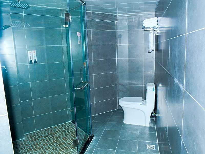 Shell Xuzhou Yunlong Area Green Business City Hote