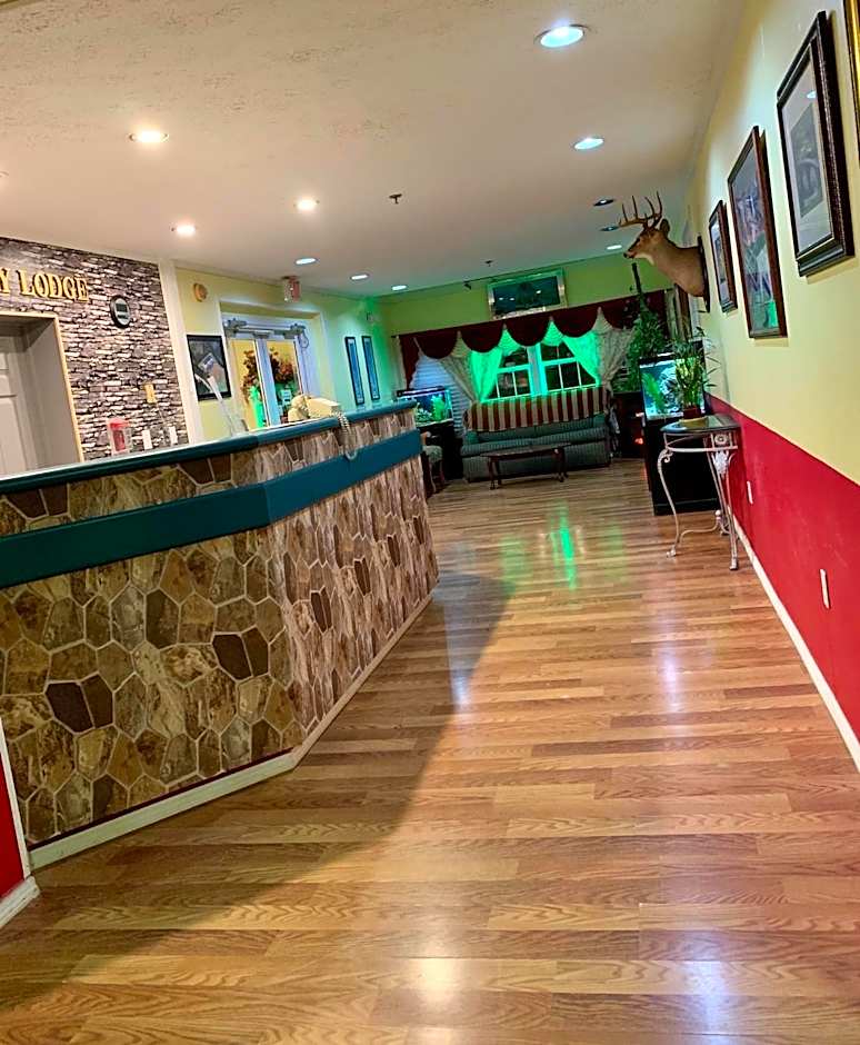 Holiday Lodge - Greensboro/Lake Oconee