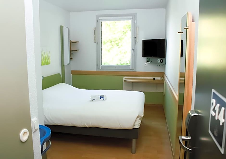 ibis budget Saint-Omer Centre