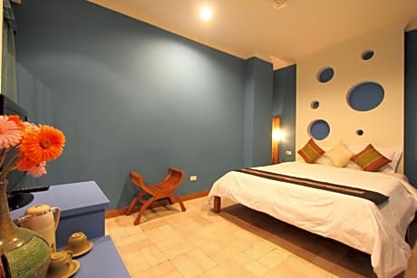 Standard Double Room-No Window