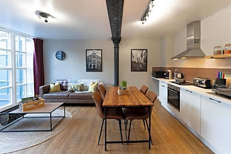 High Street Town House