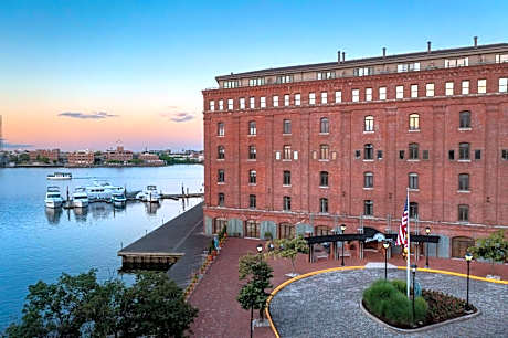 The Inn at Henderson's Wharf, an Ascend Collection Hotel