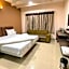 Hotel Ashapura Palace