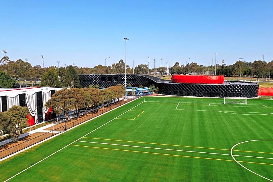 The Lodge, Blacktown - Sydney