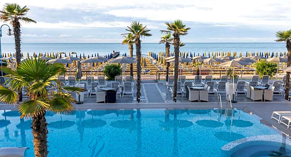 Hotel Sayonara