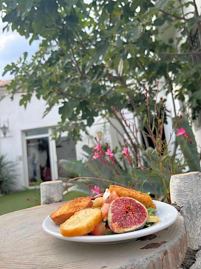 MGH Massilia Green House