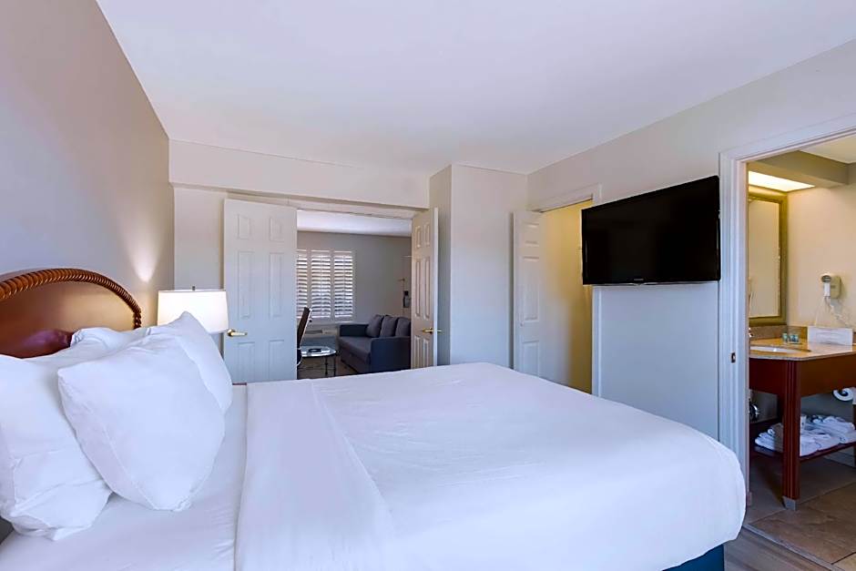 SureStay Plus by Best Western Tempe University