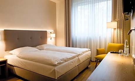 Double or Twin Room Souterrain