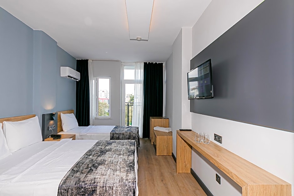 Lara World Hotel – Antalya, AR